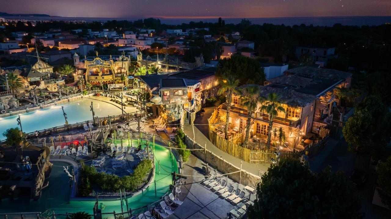Hotel Pirates World Agde Luaran gambar