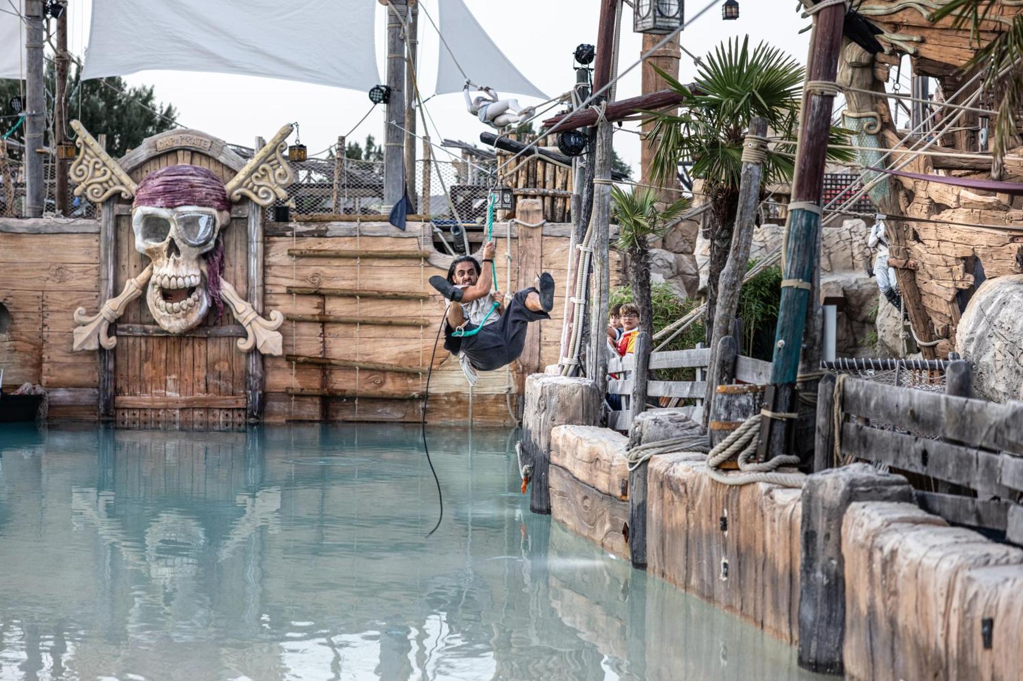 Hotel Pirates World Agde Luaran gambar
